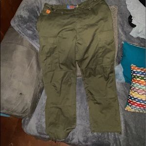 green emprye cargos